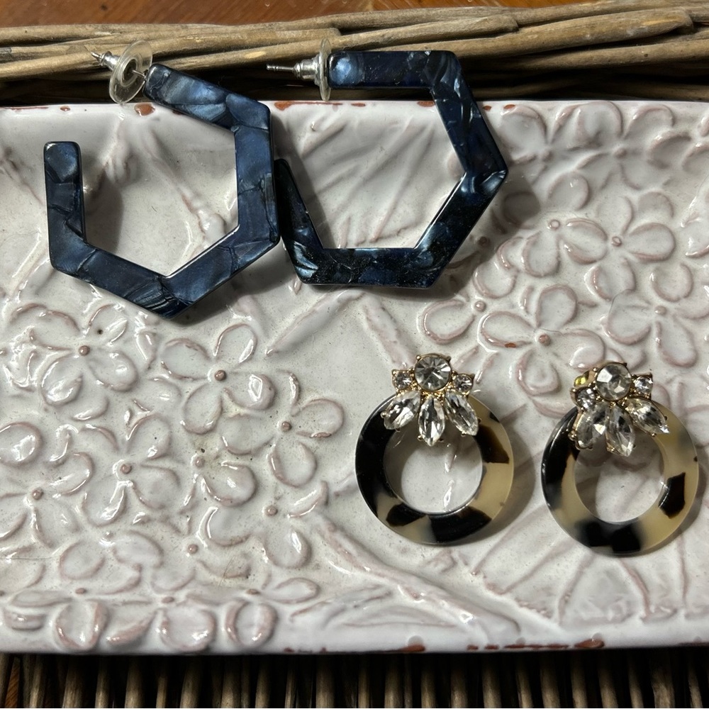 Earrings | Two pair of earrings for pierced ears.